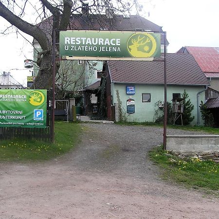 Restaurace U Zlateho Jelena Hotel Vysluni Exterior foto